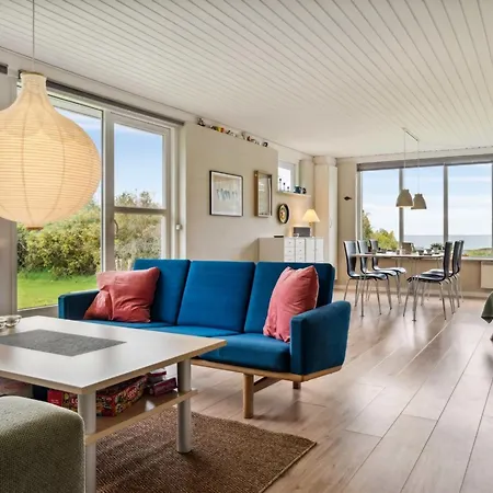 Holiday home Luchia - 200m To The Fjord By Interhome *